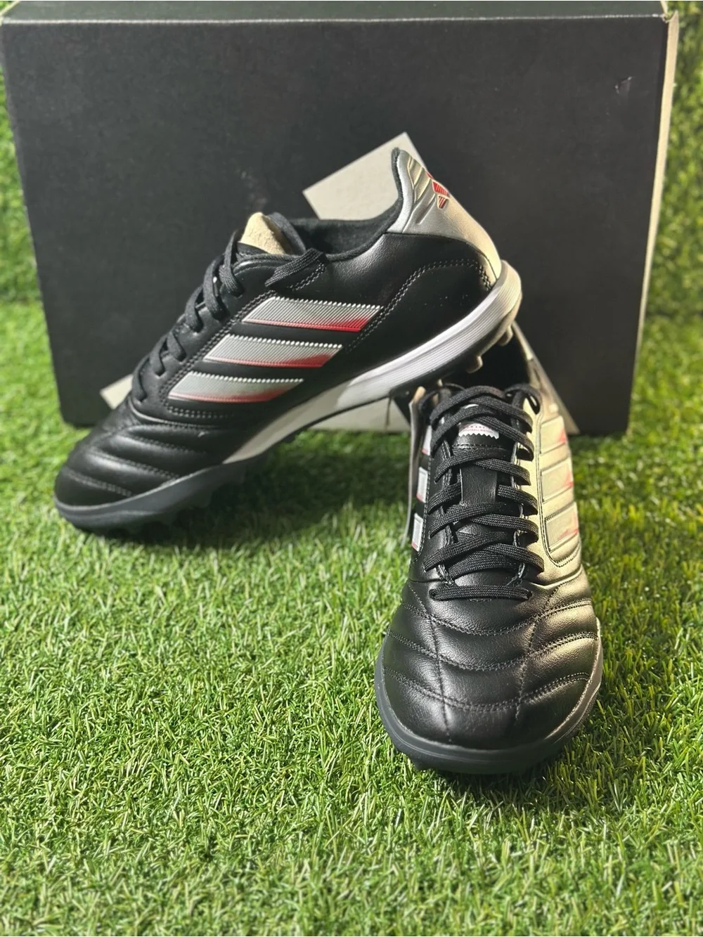 ADIDAS COPA ICON II PRO TURF SOCCER, SIZE 7.5 MENS, 8.5 WOMENS, BRAND NEW